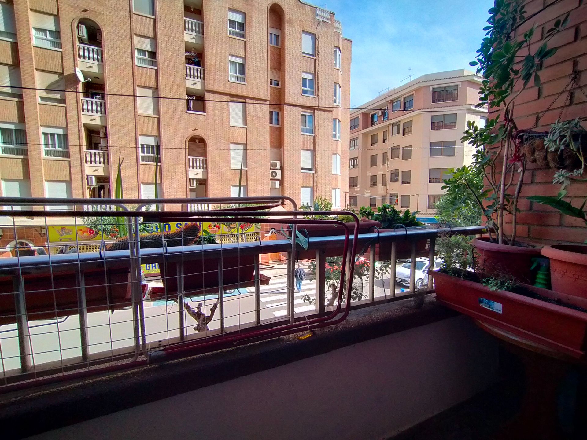 Vista exterior de Piso en venta en Vila-real con Balcón