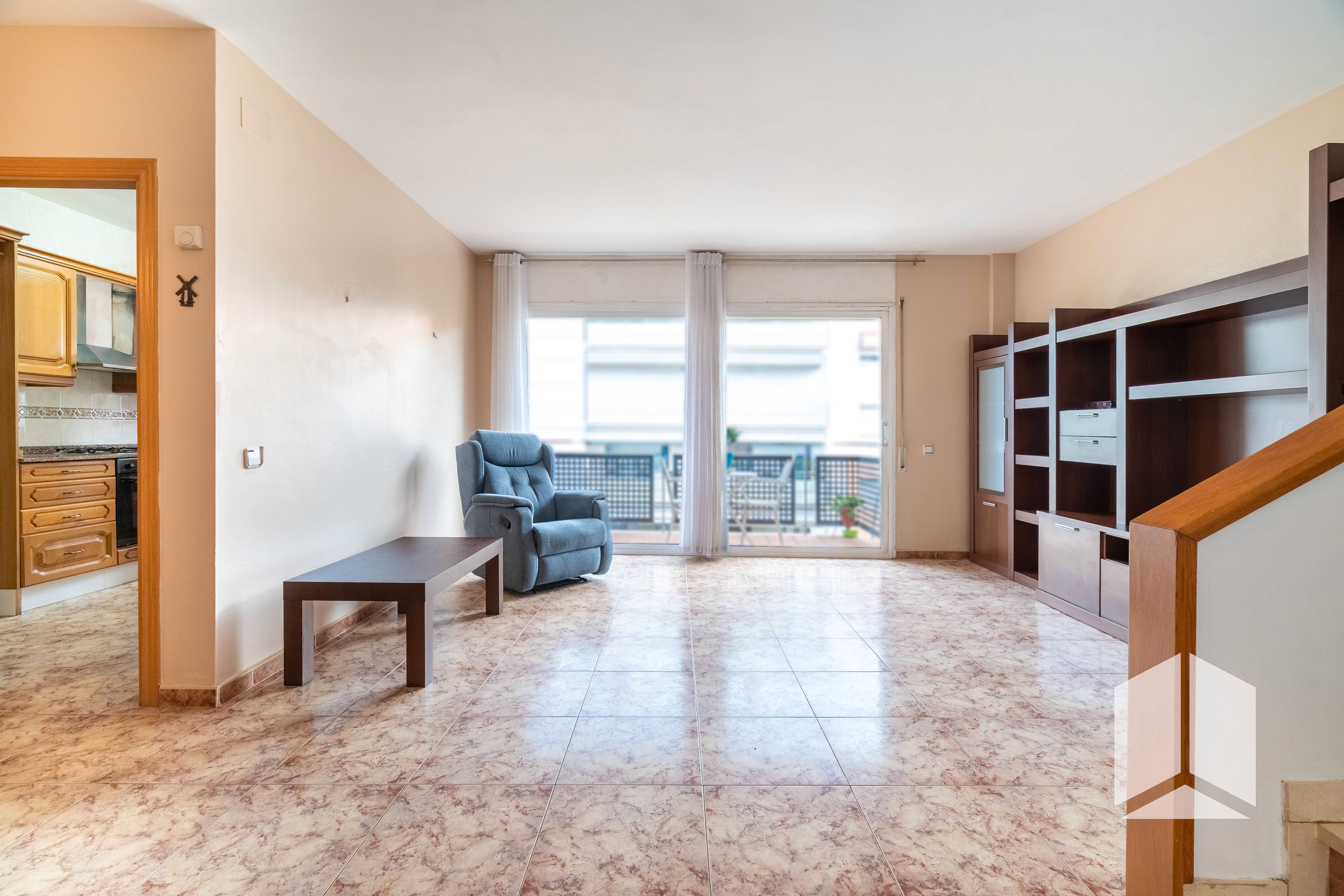 Living room of Duplex for sale in Castelldefels  with Storage room and Balcony