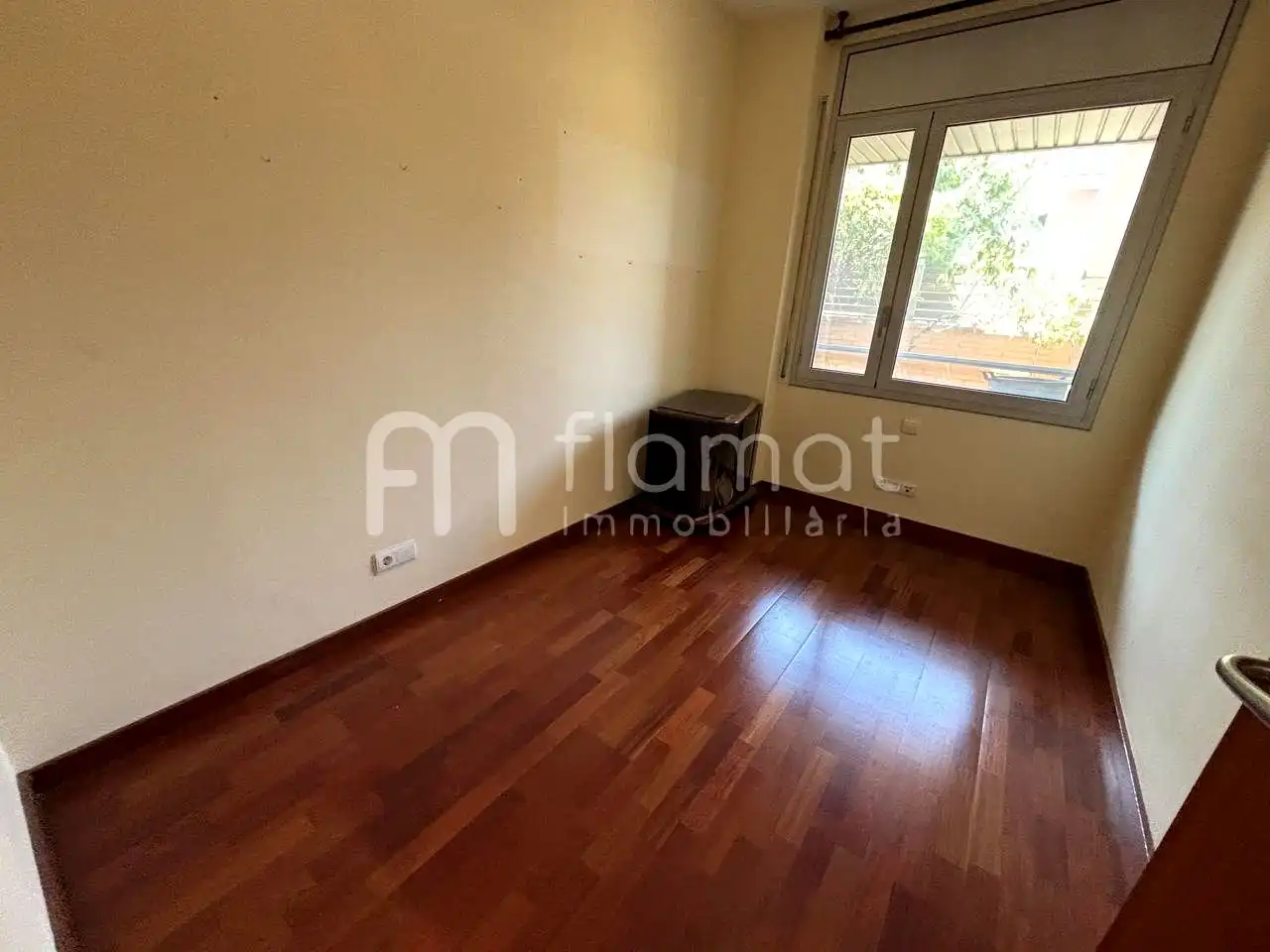 Dormitori de Planta baixa en venda en Montgat amb Parquet, Terrassa i Traster