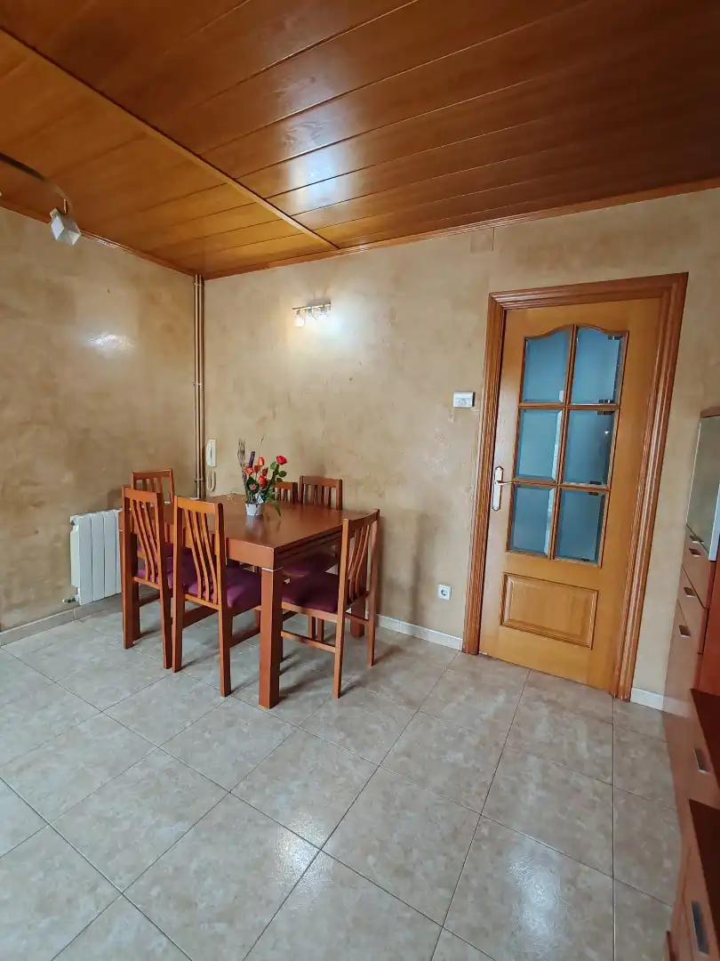 Flat with terrace for sale in Carrer Porvenir, imagen 2