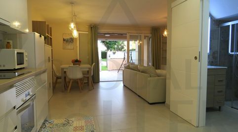 Foto 3 de Casa adosada en venda a Calle Tintoreto, 5, Islas Menores - Mar de Cristal, Cartagena