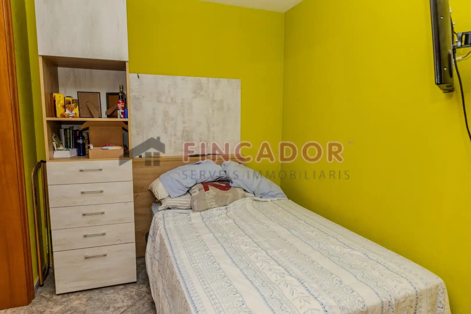 Detached homes for sale in Carrer de Gravina, Llefià