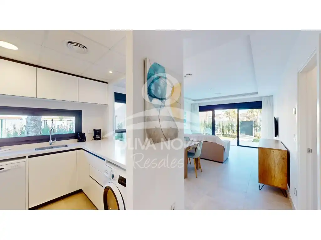 Detached homes for sale in Calle Degas, Oliva Nova