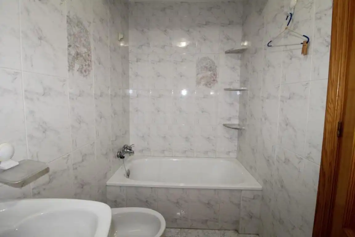 Baño de Planta baja en venta en Torrevieja con Terraza