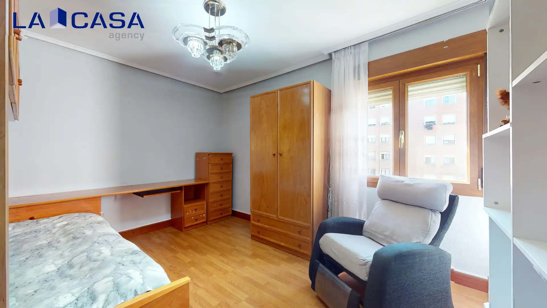 Flat with lift for sale in Lutxana - Llano, imagen 3