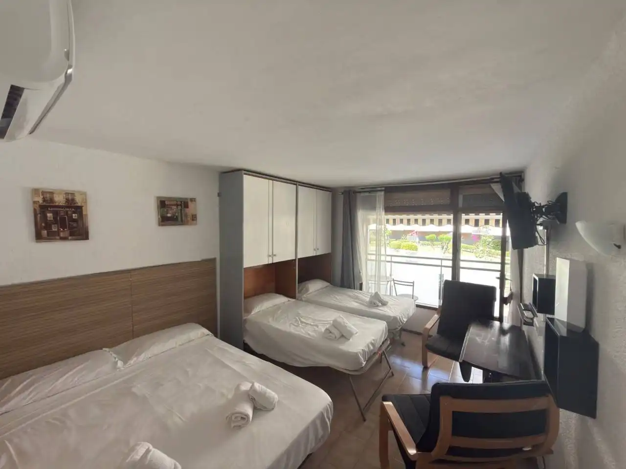 Bedroom of Study for sale in Salou  with Terrace and Furnished