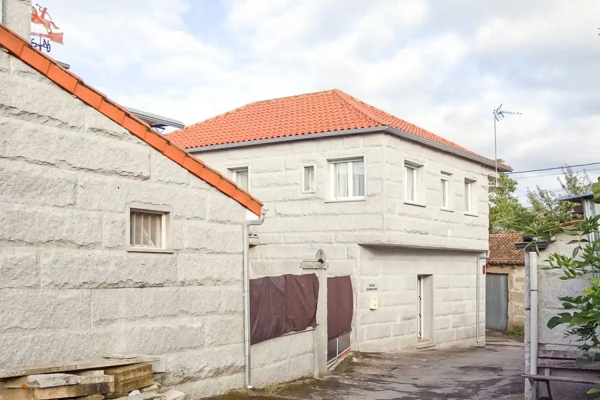 Vista exterior de Casa o xalet en venda en Vilamarín amb Calefacció, Terrassa i Traster