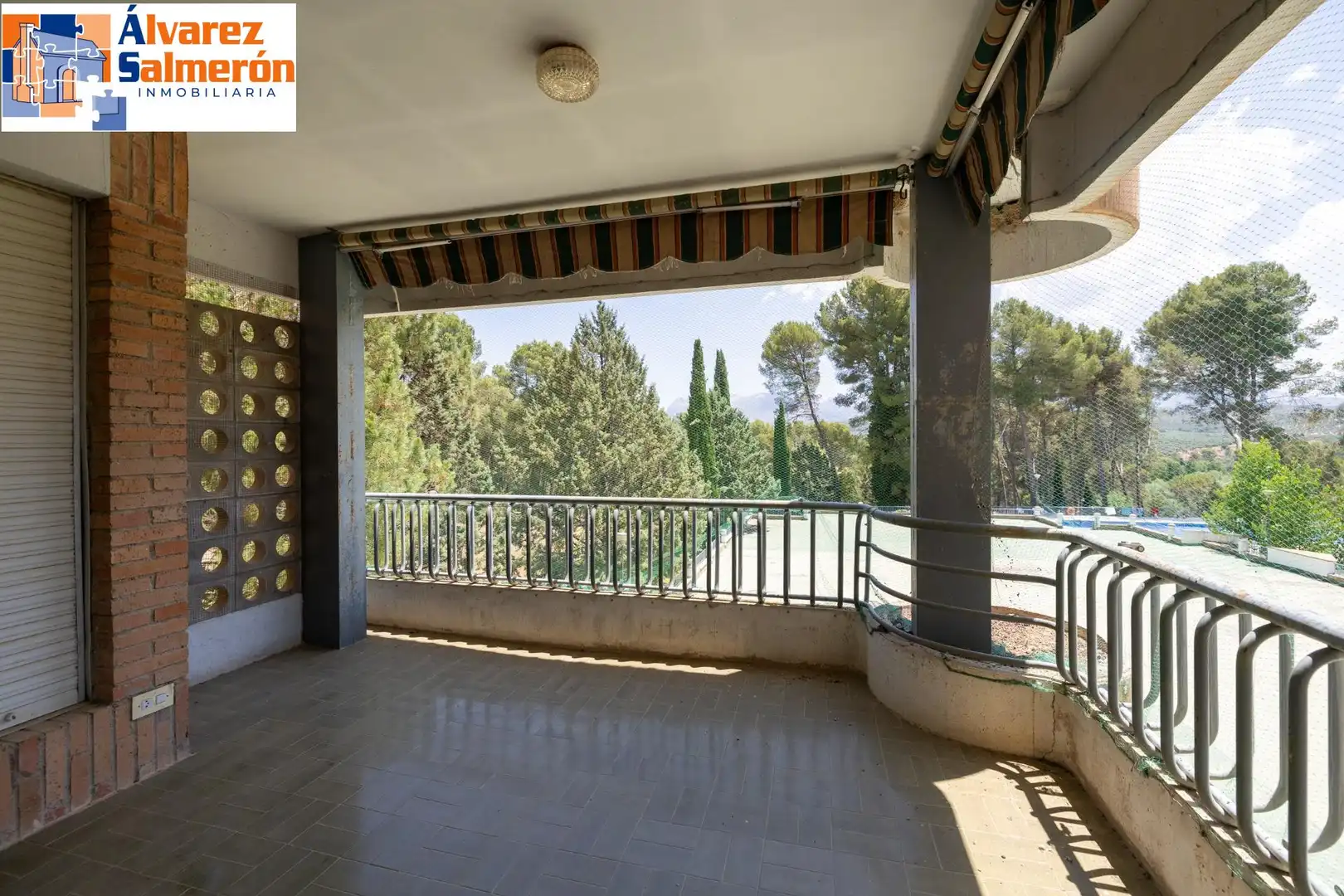 Terrassa de Pis en venda en Albolote amb Balcó i Piscina comunitària