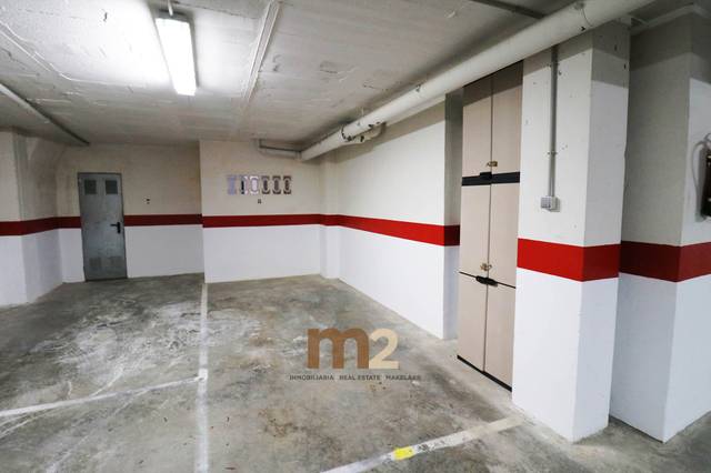 Garaje en Alquiler en Carrer la Pau en Pueblo