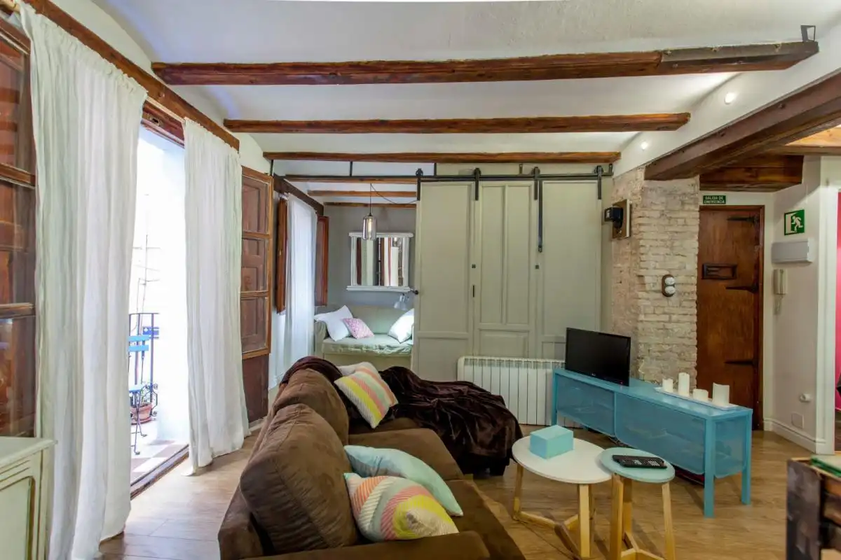 Apartment to rent in Ciutat Vella, imagen 2