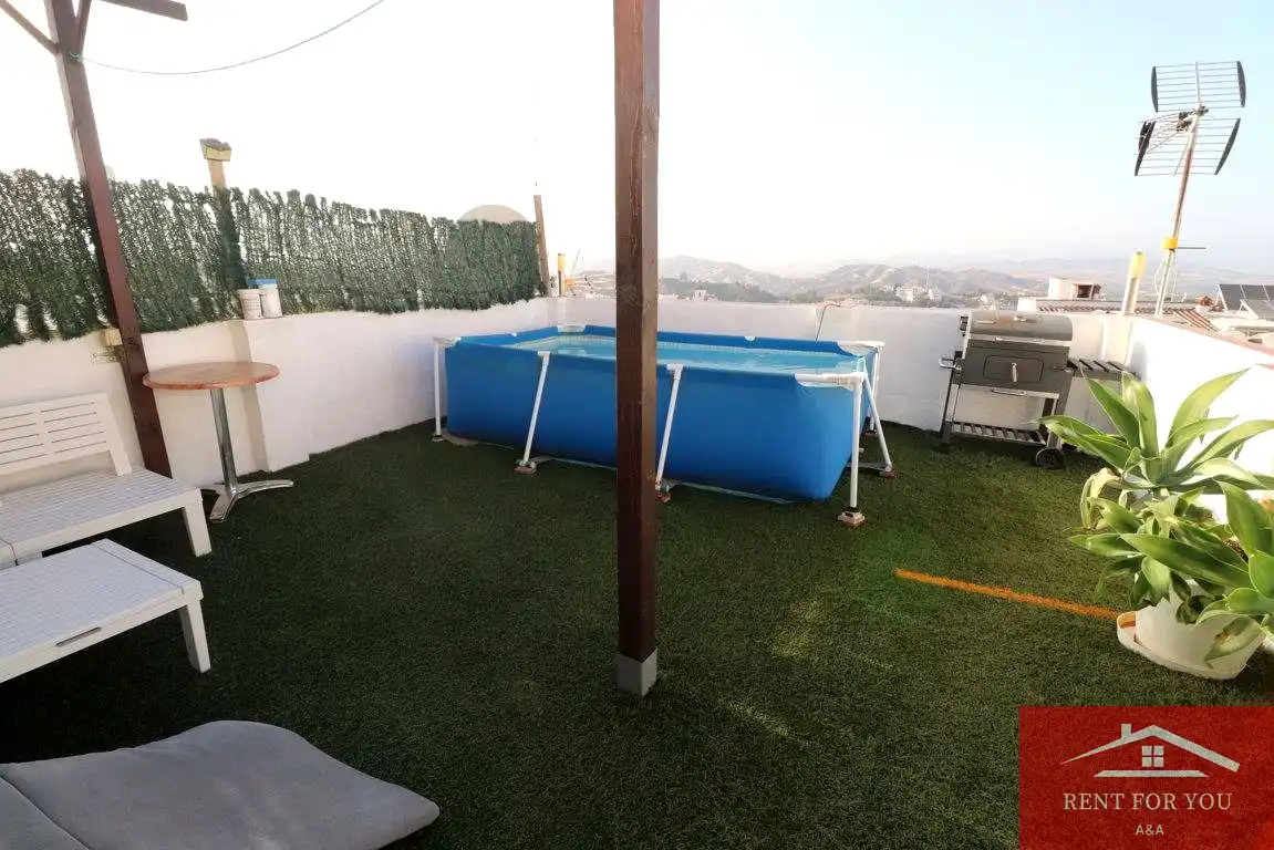 Piscina de Casa o xalet de lloguer en Coín amb Aire condicionat, Terrassa i Moblat
