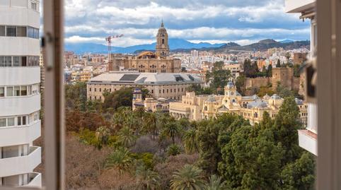 Foto 2 de Pis en venda a Calle Periodista Leovigildo Caballero Gutiérrez, La Malagueta - Monte Sancha, Málaga Capital