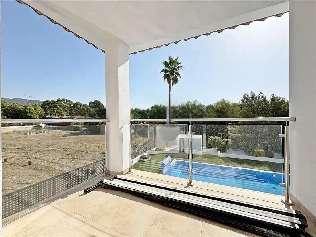 Villa mit Terrasse zum Verkauf in Calle Córdoba 17, imagen 7