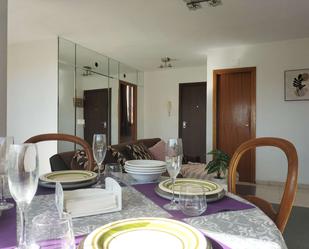 Menjador de Apartament per a compartir en Benidorm amb Aire condicionat, Calefacció i Terrassa