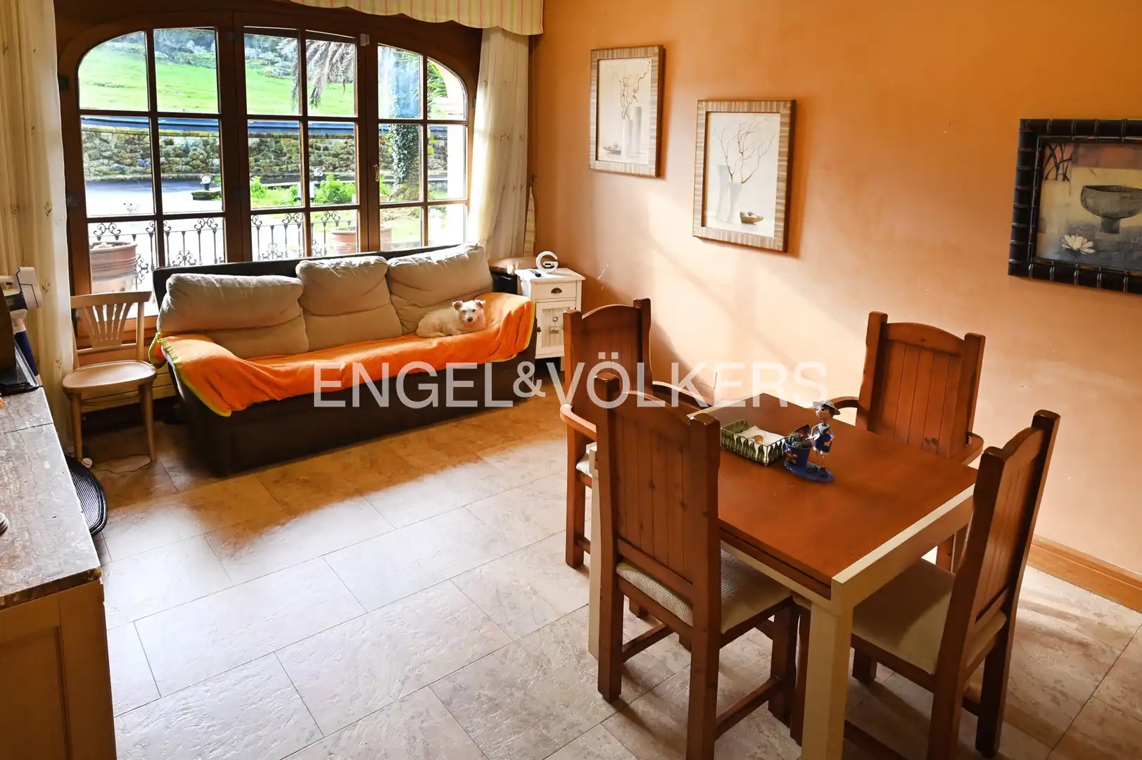 Comedor de Casa o chalet en venta en Arnuero con Calefacción, Jardín privado y Terraza