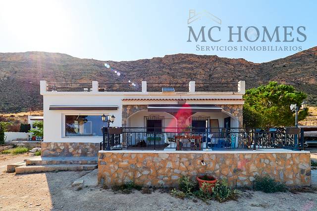 Casa-chalet en Alquiler en Partida Rochet en Agost