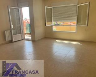 Wohnzimmer von Wohnung zum verkauf in Magán