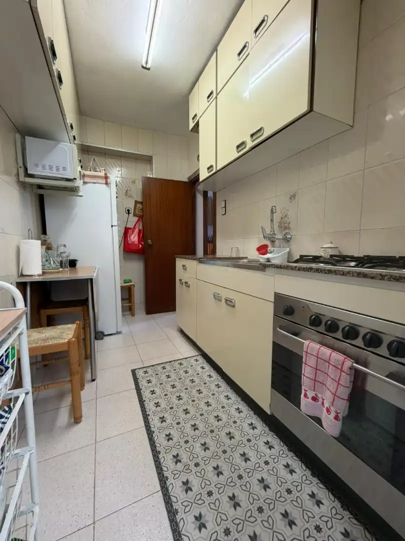 Kitchen of Flat for sale in Cornellà de Llobregat  with Air Conditioner and Furnished