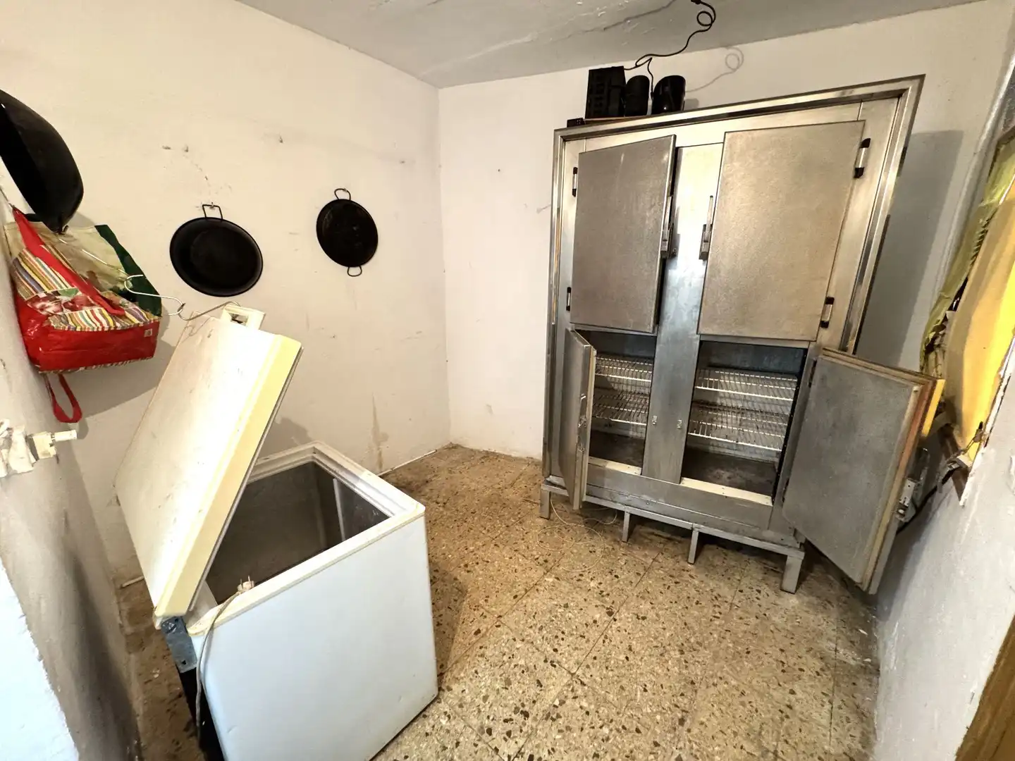Cocina de Local de alquiler en Benidorm con Aire acondicionado