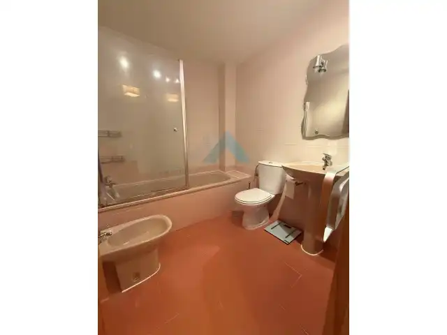 Baño de Casa adosada de alquiler en Meco con Aire acondicionado, Calefacción y Parquet