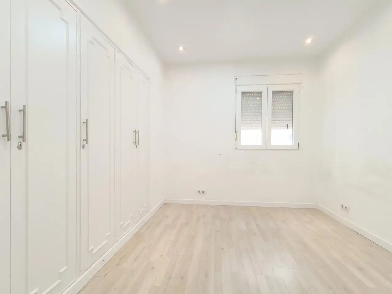 Schlafzimmer von Wohnung zur Miete in Madrid