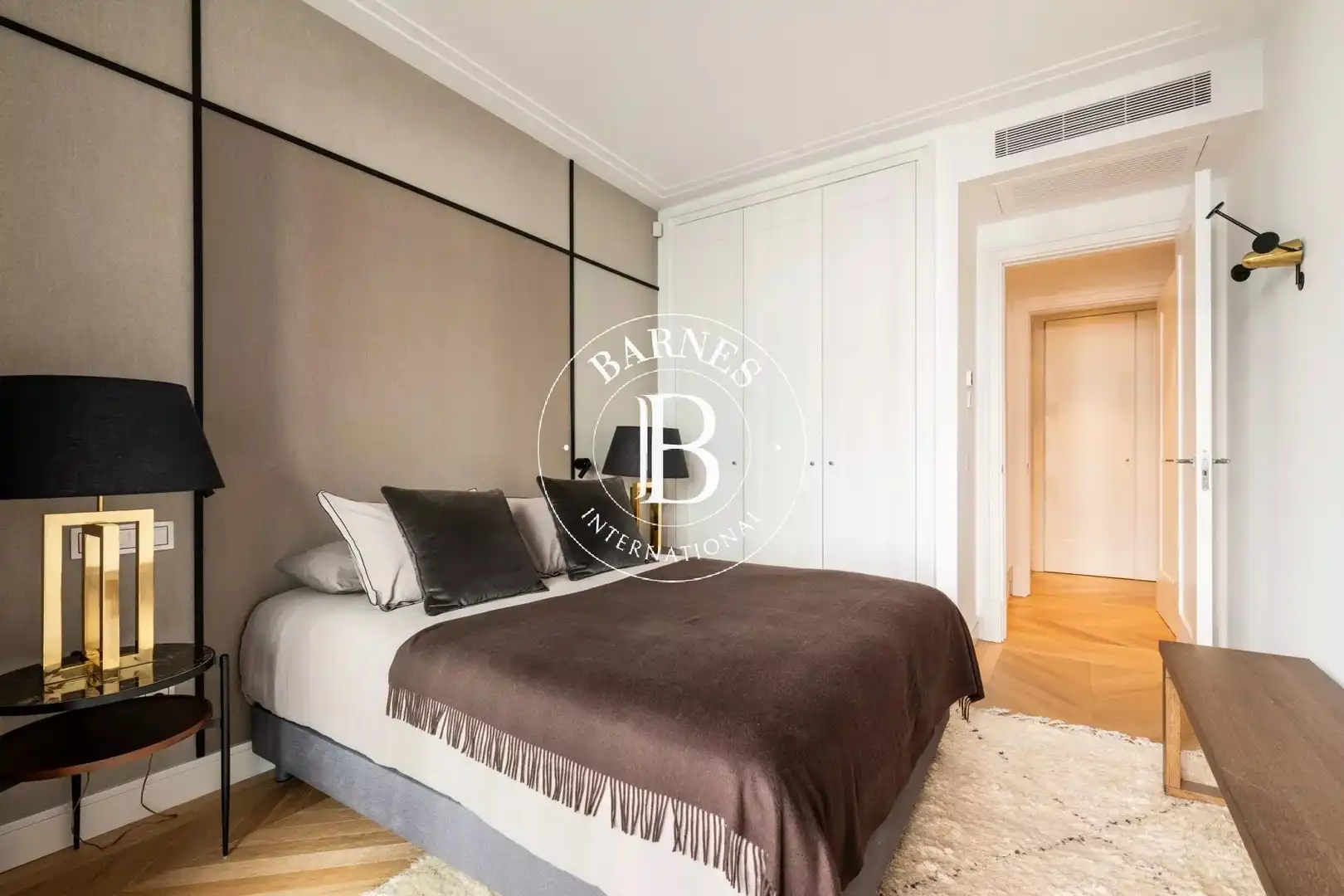 Bedroom of Flat for rent in Madrid  with Air Conditioner, Terrace and Furnished