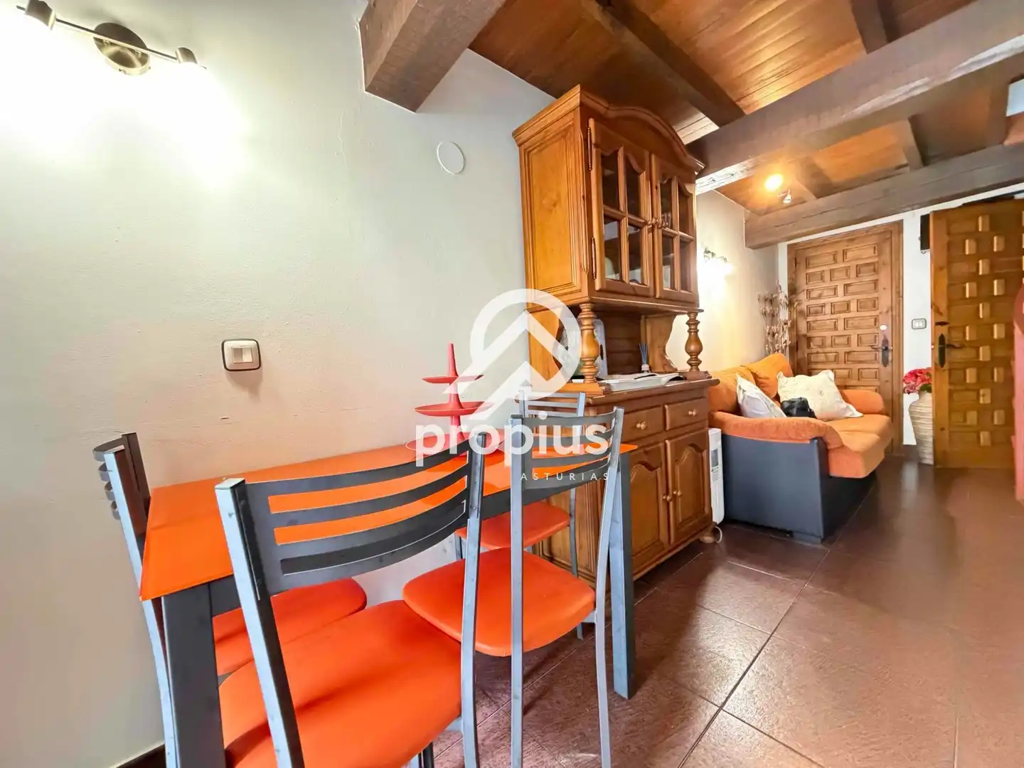Casa adosada en venta en Llanes con Calefacción, Trastero y Amueblado
