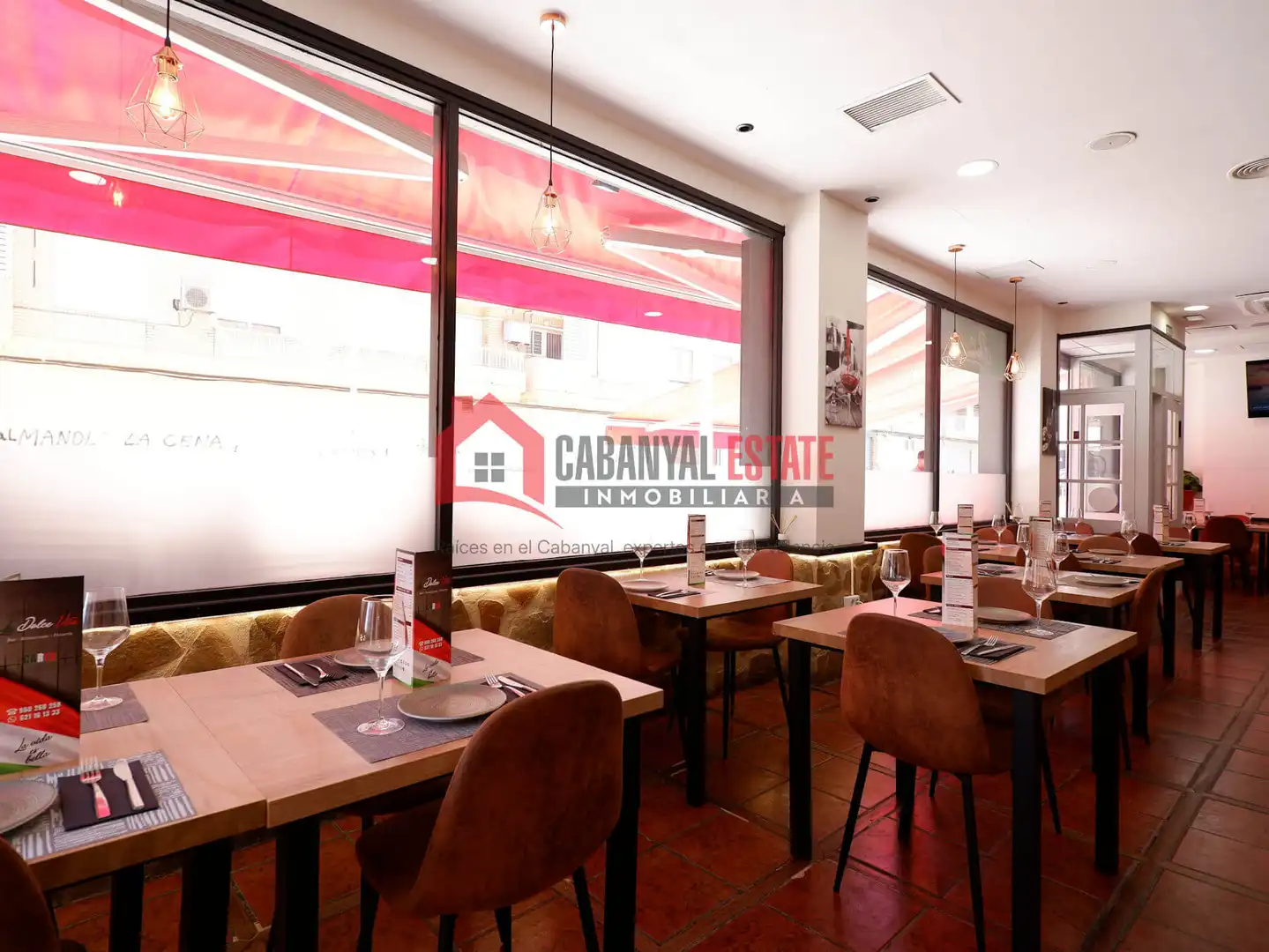 Local de alquiler en Sagunto / Sagunt con Aire acondicionado y Amueblado