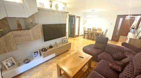 Foto 2 de Pis en venda a Pasaje Villagarcia de Arosa, 8, Los Arroyos, Madrid