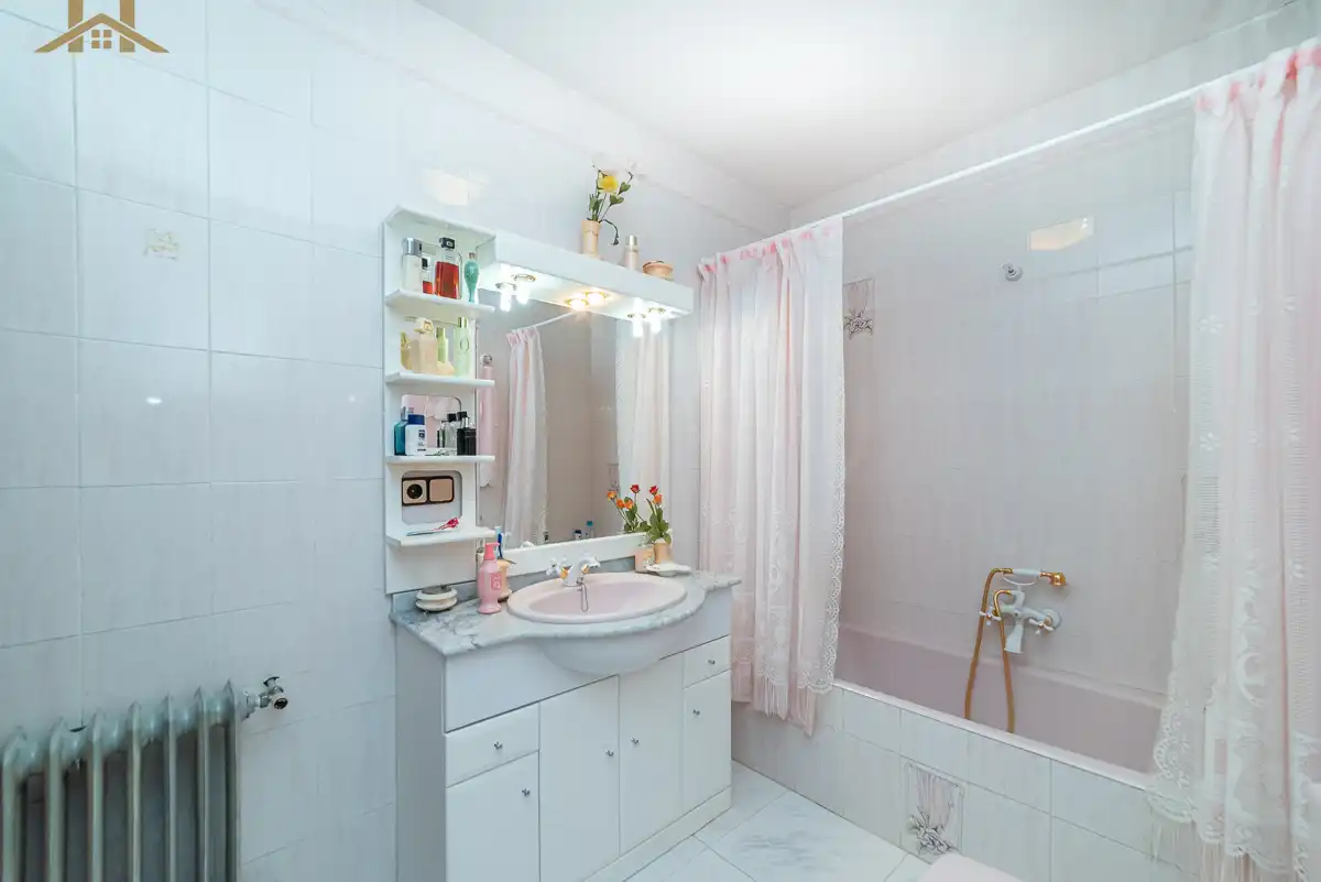Baño de Casa o chalet en venta en Villaviciosa de Odón con Jardín privado, Terraza y Trastero