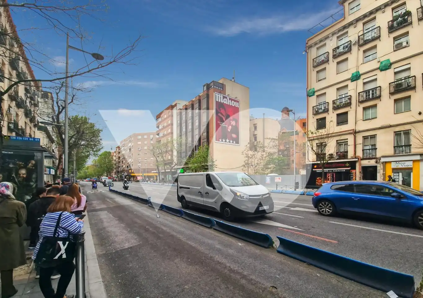 Vista exterior de Local en venta en Madrid