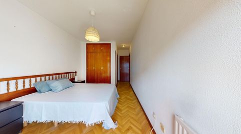 Foto 3 de Piso en venta en Calle Calle Venancio Martín, Numancia, Madrid Capital