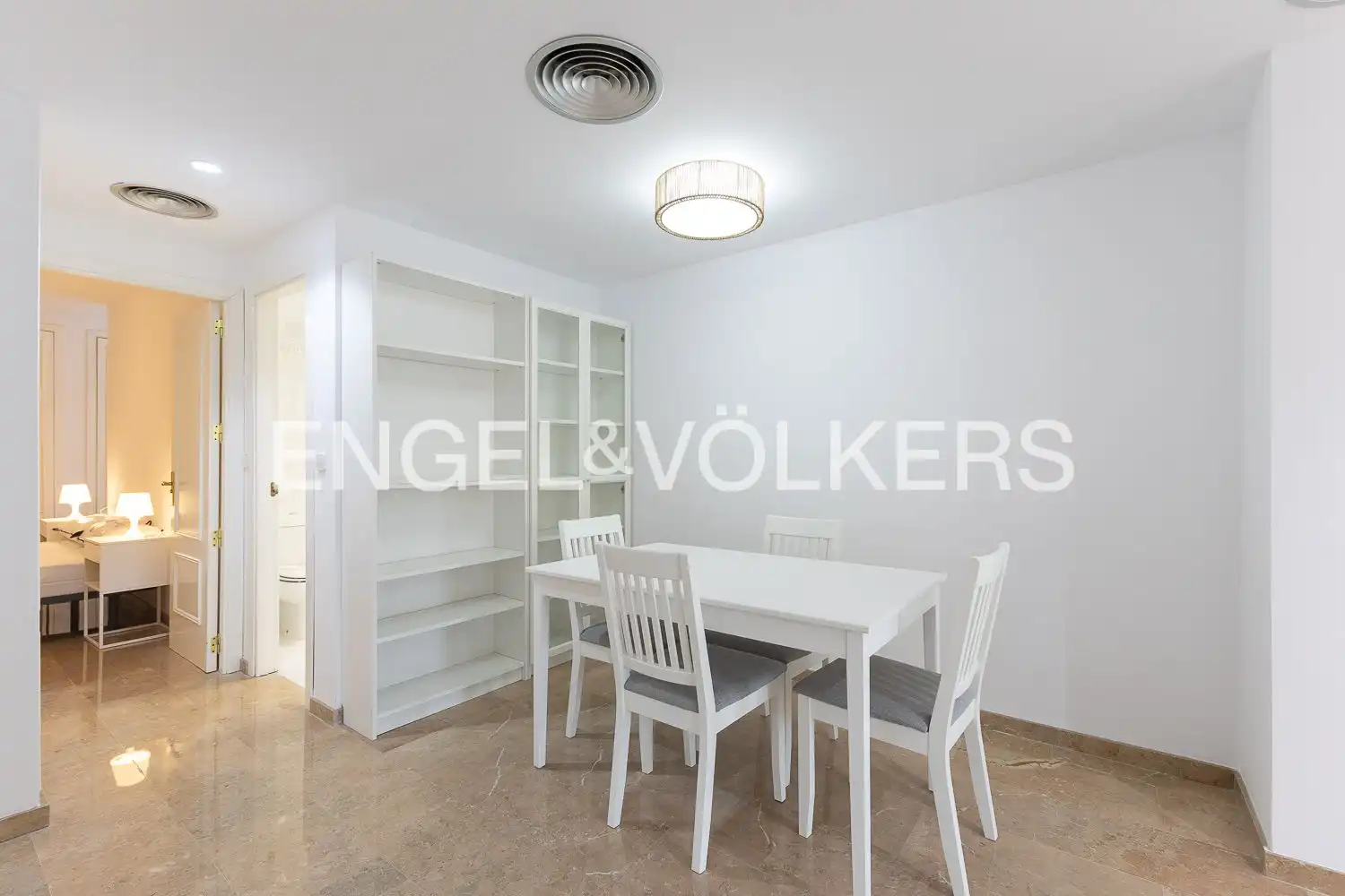 Dining room of Flat for rent in Valencia  with Air Conditioner, Heating and Swimming Pool