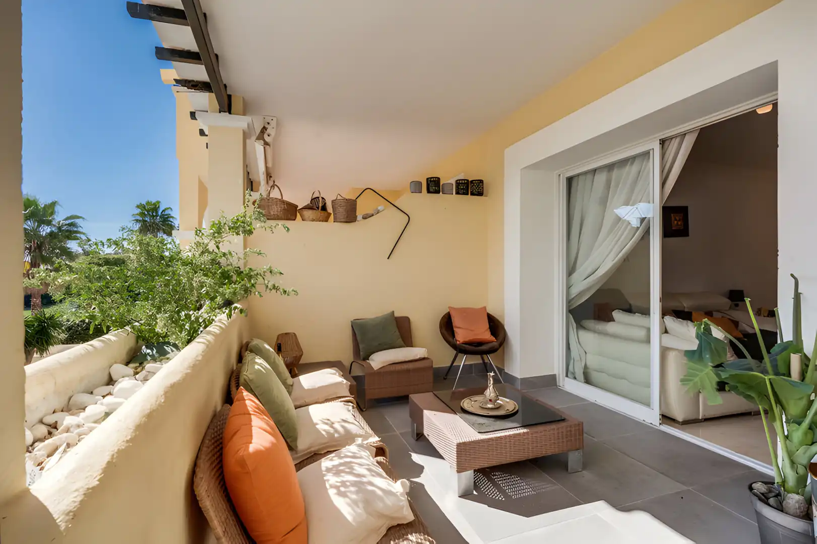 Apartment with pool for sale in La Quinta, imagen 8