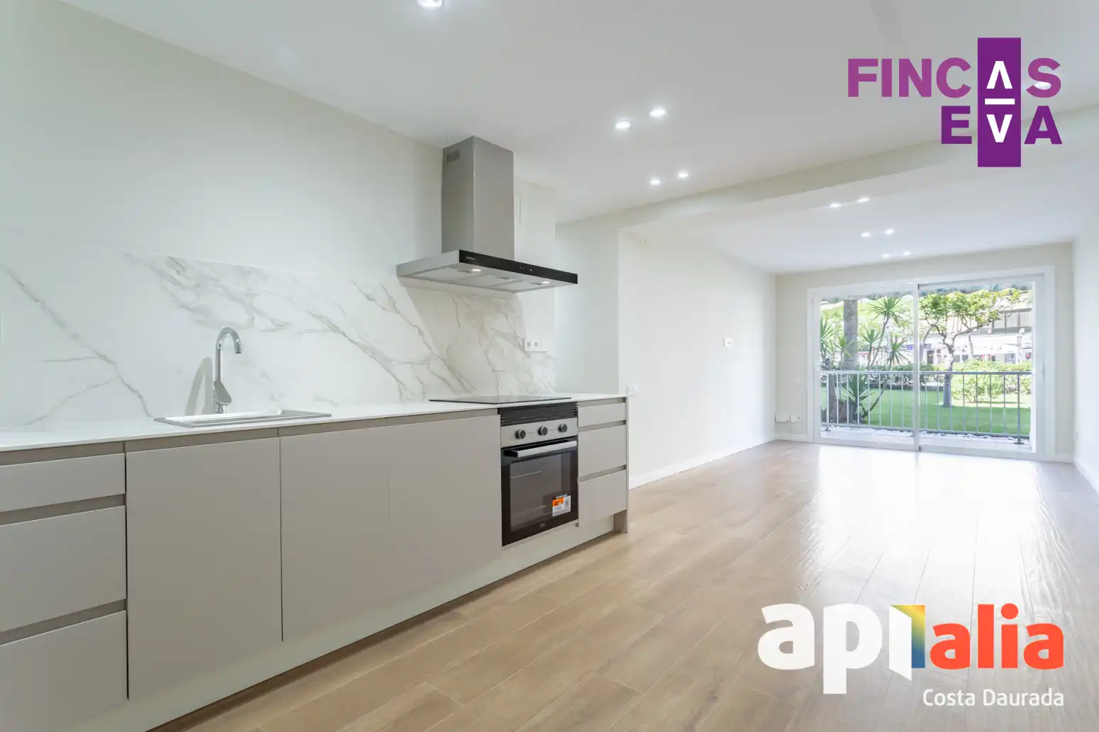 Cocina de Piso en venta en Vila-seca con Piscina y Balcón