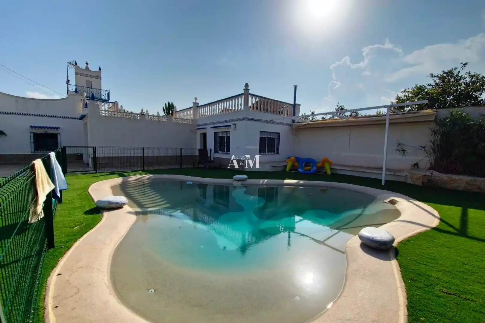 Swimming pool of Detached homes for rent in Los Montesinos  with Air Conditioner, Heating and Private garden