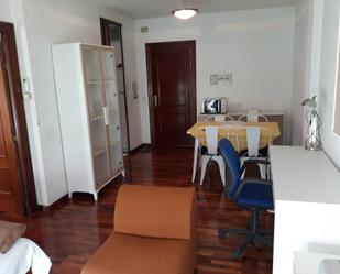 Living room of Apartment for sale in Ciudad Real Capital  with Air Conditioner, Heating and Parquet flooring