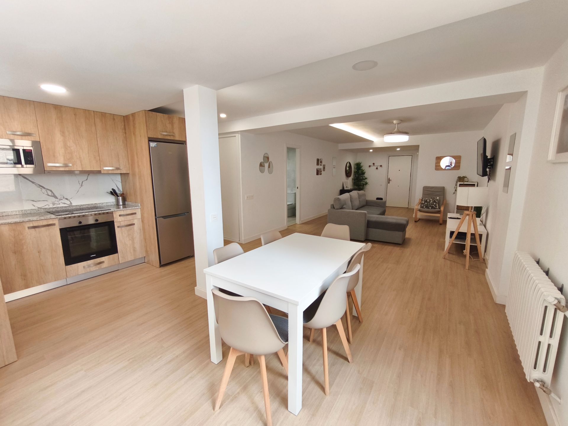 Comedor de Piso de alquiler en  Zaragoza Capital con Aire acondicionado, Calefacción y Parquet