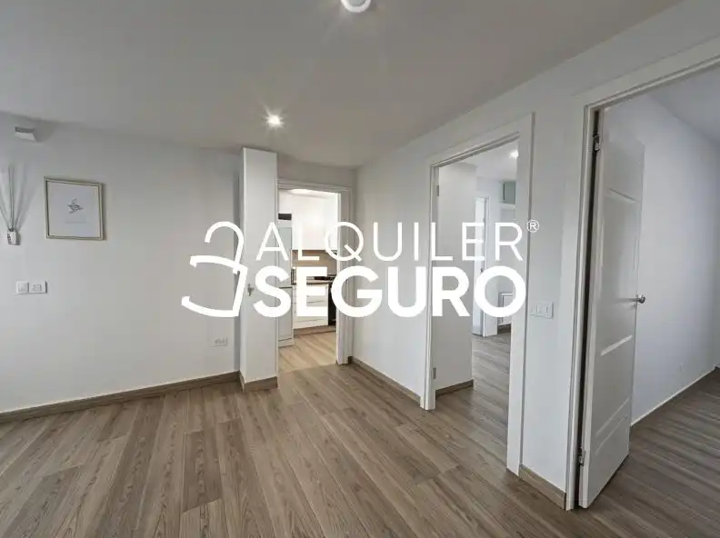 Dormitori de Àtic de lloguer en Las Rozas de Madrid amb Calefacció i Terrassa