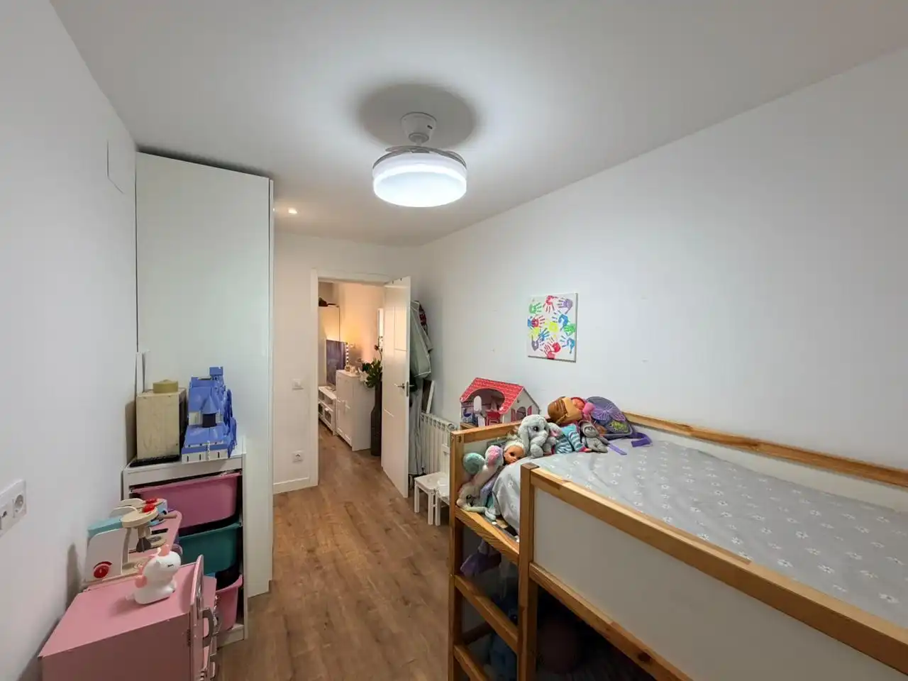 Bedroom of Flat for sale in Madrid  with Air Conditioner, Heating and Terrace