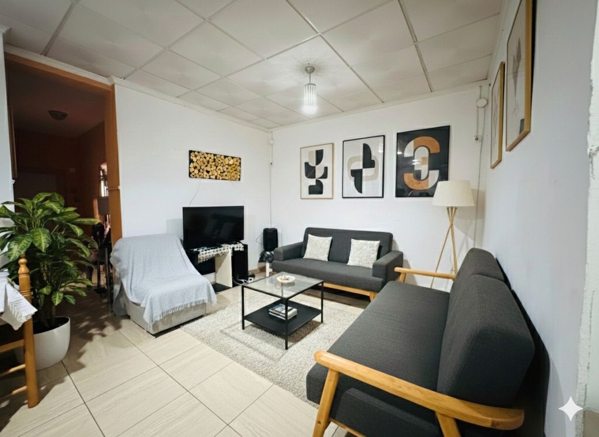 Sala d'estar de Casa adosada en venda en Sollana amb Terrassa