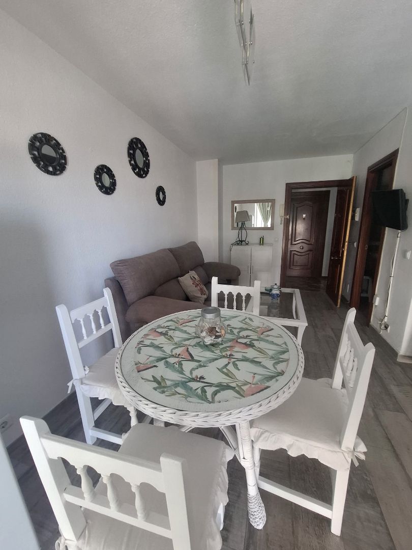 Living room of Study for sale in Benalmádena  with Air Conditioner, Terrace and Furnished