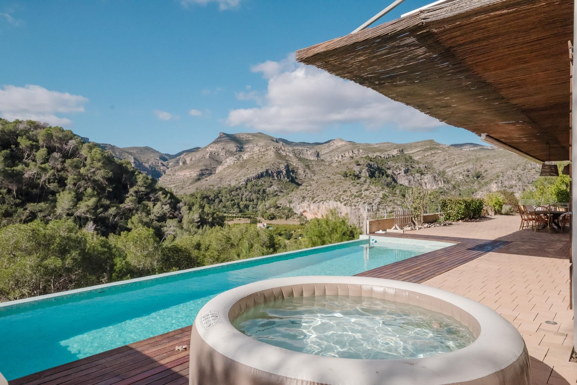 Piscina de Casa o xalet en venda en Ròtova amb Aire condicionat, Jardí privat i Terrassa