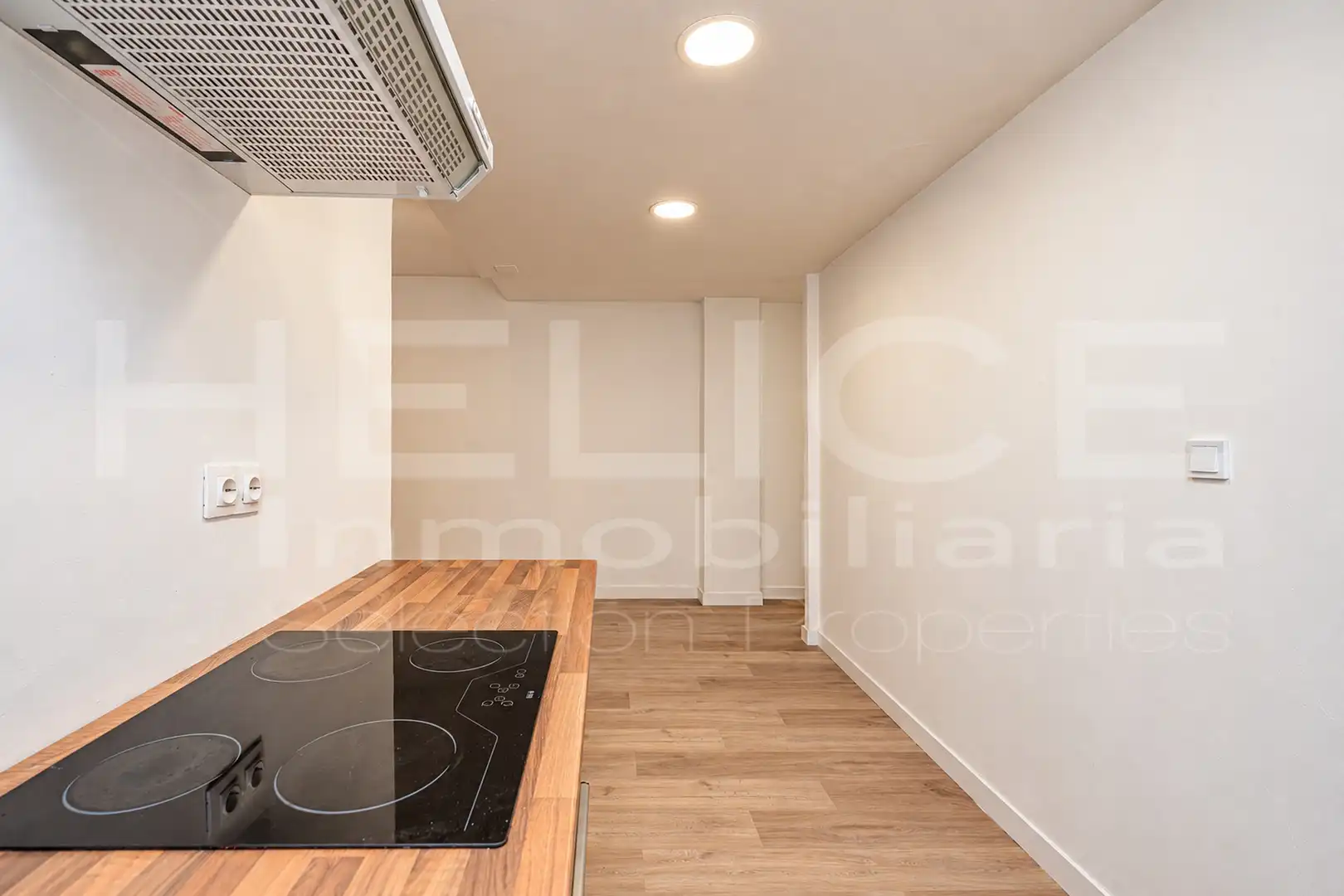 Cocina de Piso en venta en Paterna con Aire acondicionado, Calefacción y Parquet