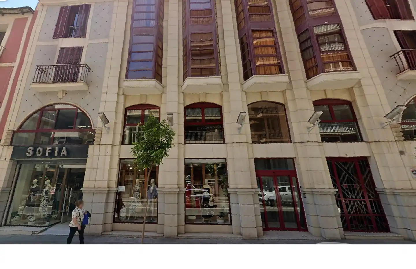 Gewerbefläche zum Verkauf in Carrer Pont dels Ortissos 9