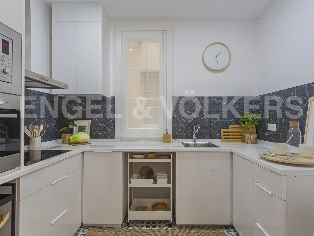 Küche von Wohnung zum Verkauf in Barcelona mit Heizung und Balkon
