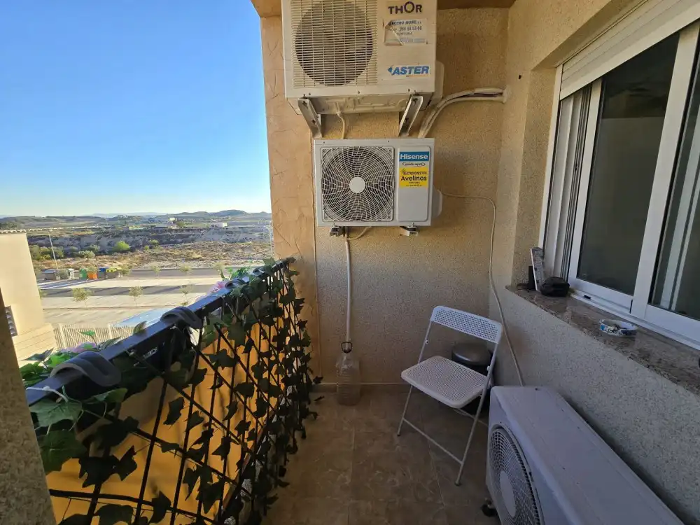 Terraza de Apartamento en venta en Fortuna con Amueblado
