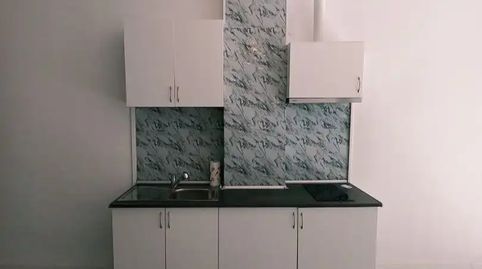 Foto 4 de Apartamento en venta en Calle de Sierra Morena, 40, Casco Histórico de Vallecas, Madrid Capital