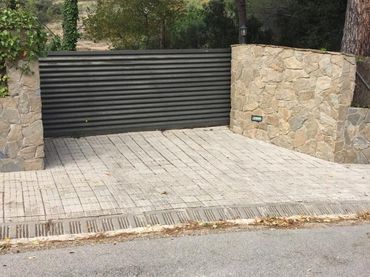 Terreny residencial en venda a Carrer d'Alba de la Barata 29