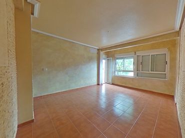 Appartement avec balcon à vendre à PRINCIPE